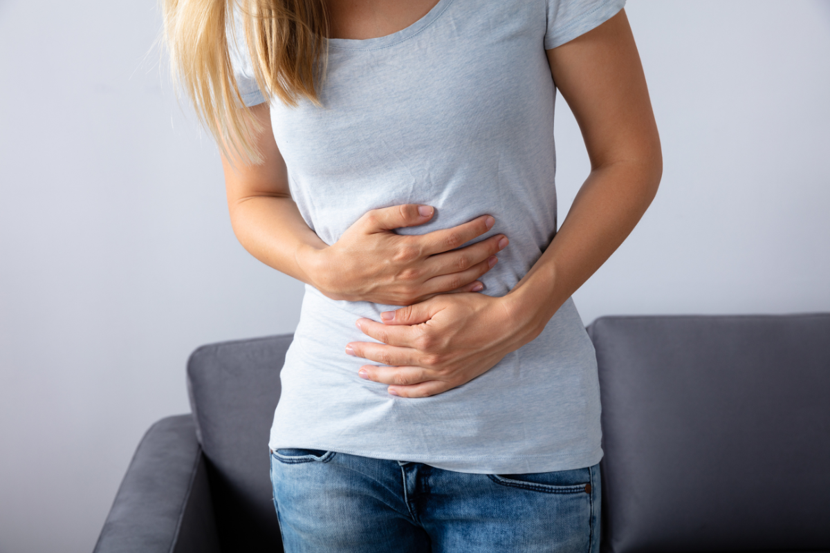 irritable bowel syndrome holding stomach in pain 