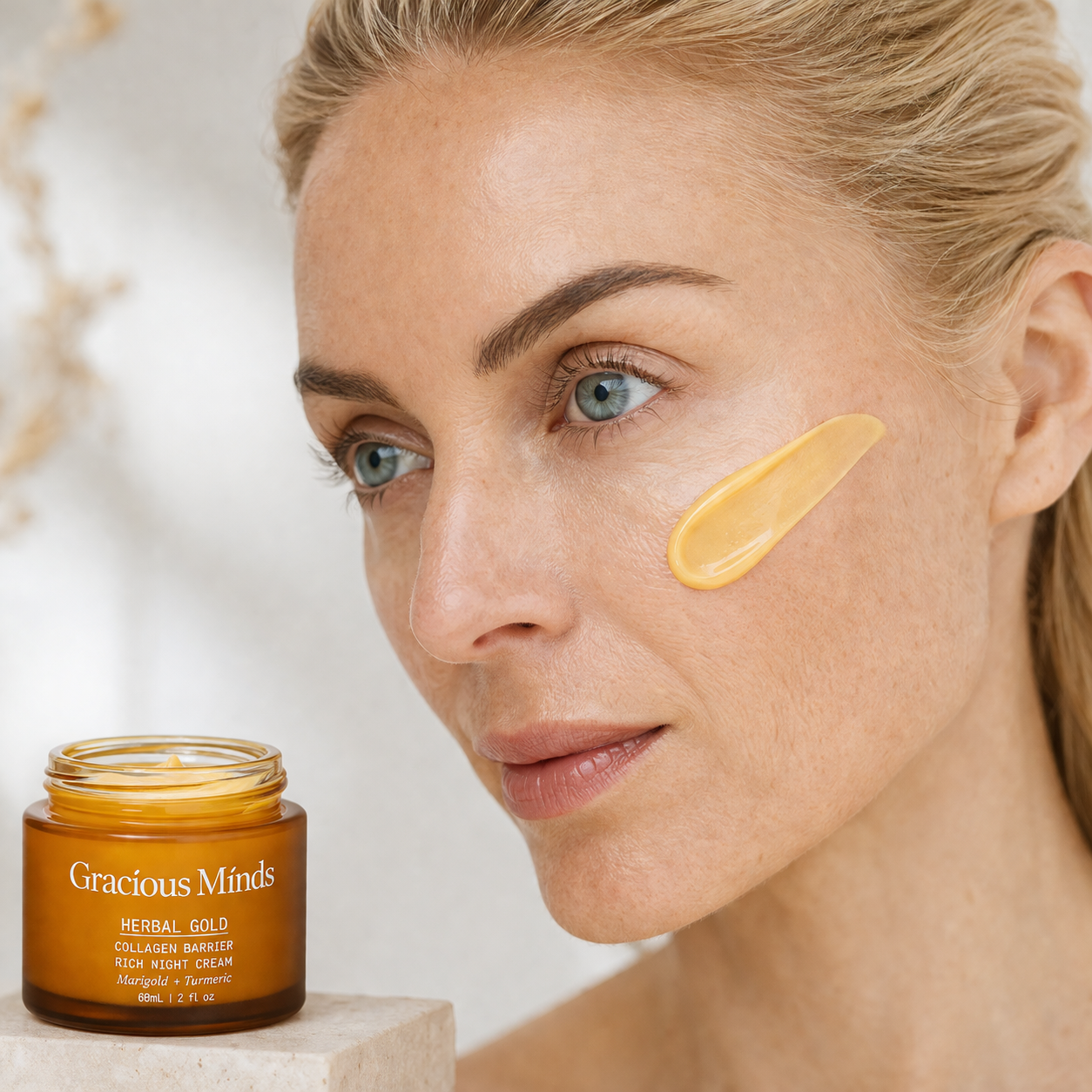 Herbal Gold Bakuchiol Night Treatment